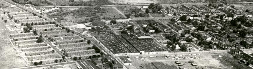 William S. Ablett Village, River Avenue, July 1965