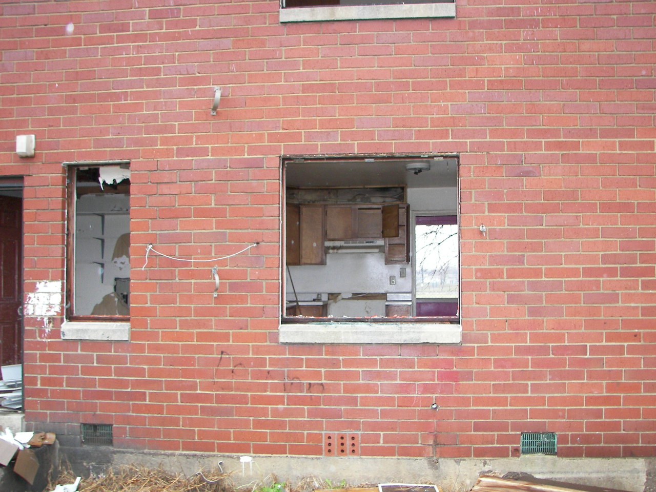 Kitchen remodeled in the 1990s, Roosevelt Manor, January 2007