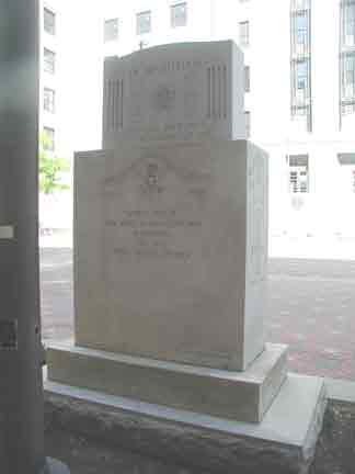 Roosevelt Plaza War Memorial — West side inscription panel