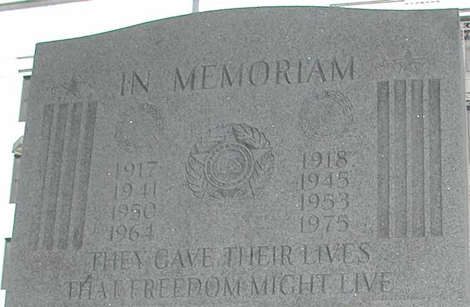 Roosevelt Plaza War Memorial — West side inscription panel