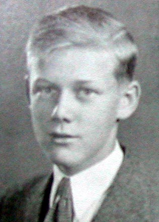 John W. Myrtetus, 1935
