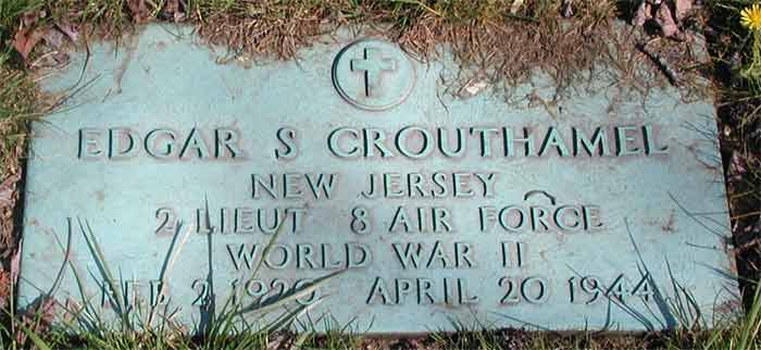 Gravestone of Second Lieutenant Edgar S. Crouthamel at Locustwood Cemetery, Cherry Hill, New Jersey