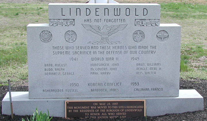 Lindenwold War Memorial — World War II and Korea panel