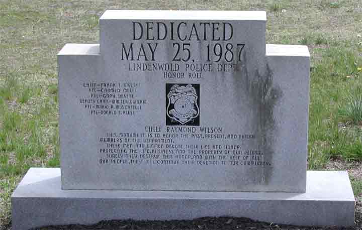 Lindenwold War Memorial — dedicated to the Lindenwold Police Department