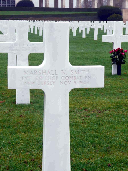 Grave marker of Private Marshall N. Smith, Henri-Chapelle American Cemetery
