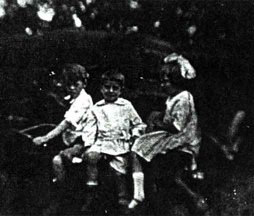 John and Edward Lofland with cousin Ruth Miller