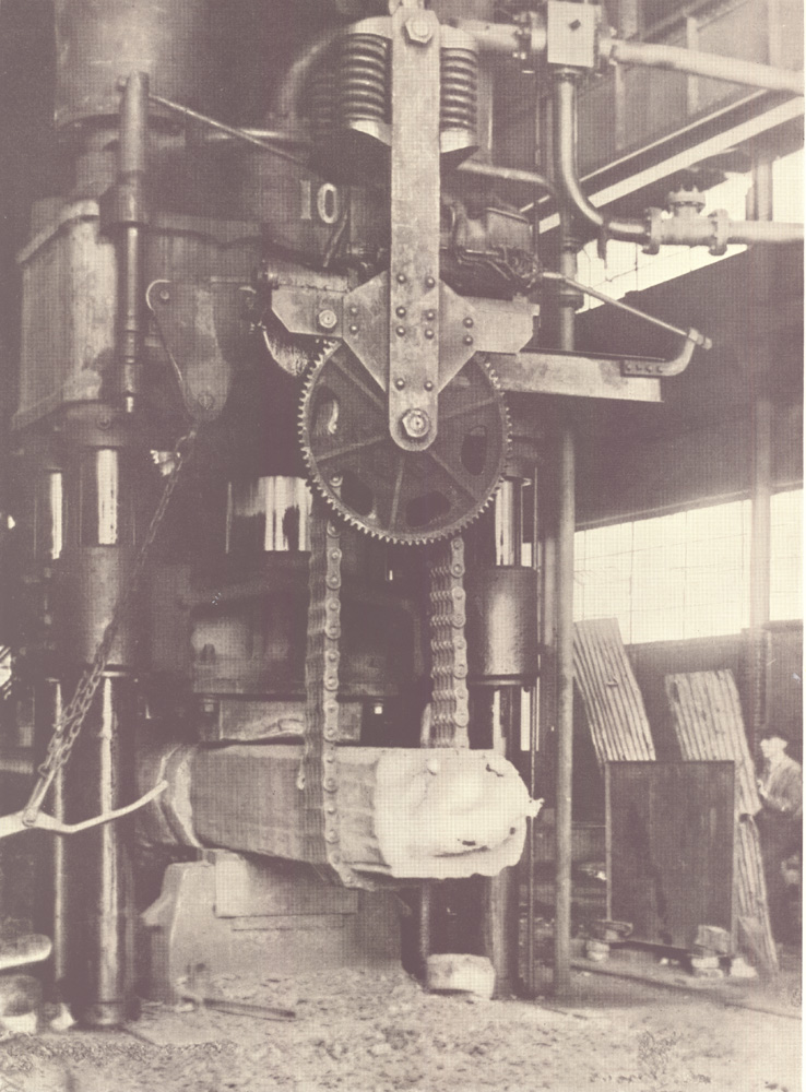The 1,200-ton hydraulic press in the forge shop, New York Shipbuilding Corporation, 1921