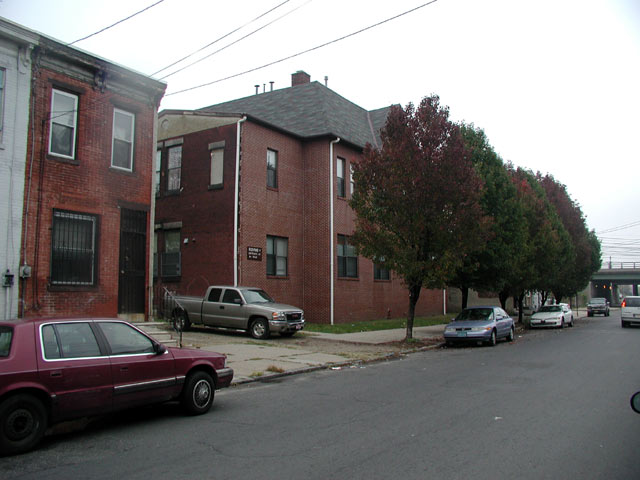 The former Jesse W. Starr School, 821 Pine Street — looking east on Pine Street, October 30, 2004