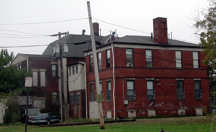 The former Jesse W. Starr School, 821 Pine Street — looking southwest from 9th and Line Streets, October 30, 2004
