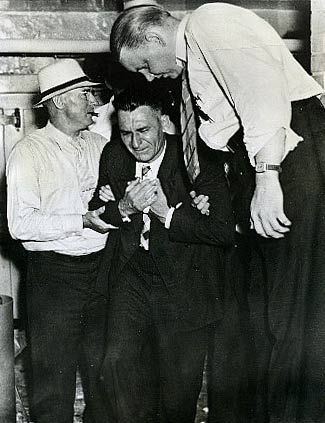 Newspaper wire photo, August 8, 1939 — Rev. Walter Dworecki and Franklin Jackson