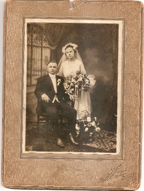 Wedding portrait of Harry and Mary Benzuk, August 24, 1919