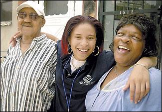 Marcia Mahan, 17, flanked by grandparents Kenneth and Dolores Mahan