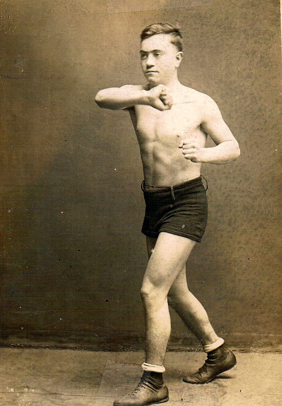 Frankie Conway boxing photo