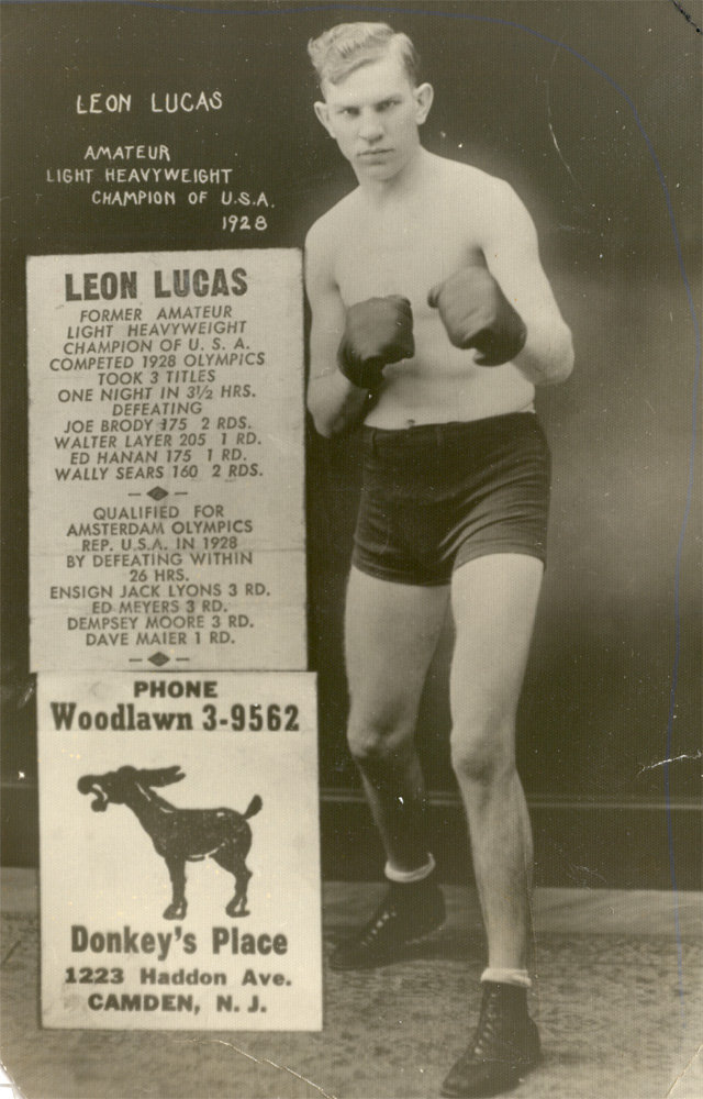 Leon Lucas professional boxing record card
