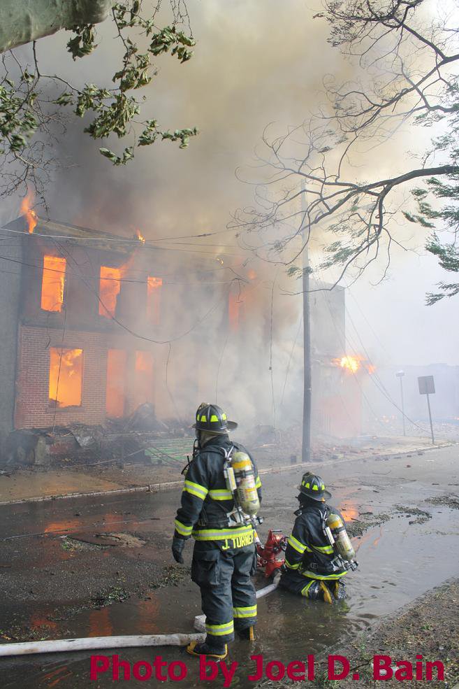 1156 to 1150 Mt. Vernon Street