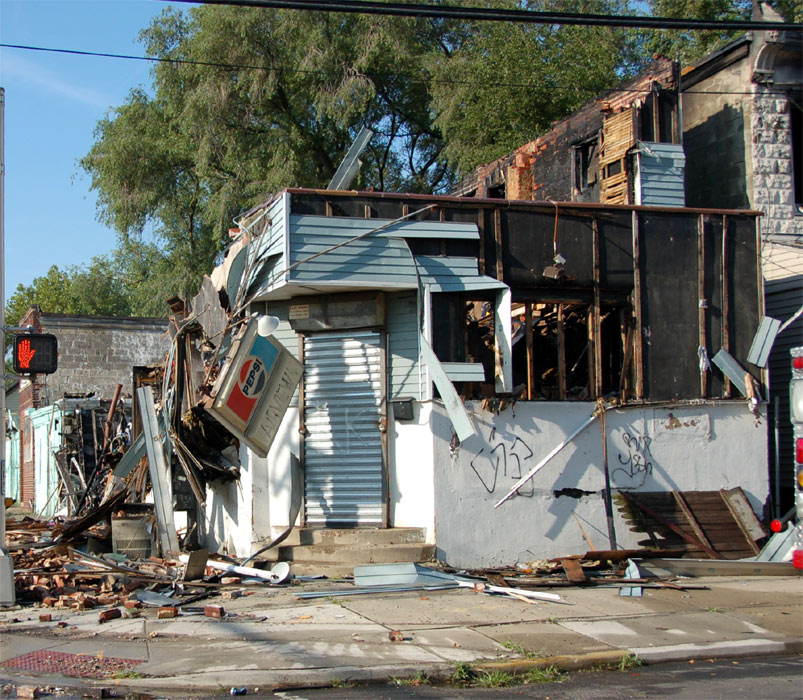 876 Fairview Street, July 2, 2011