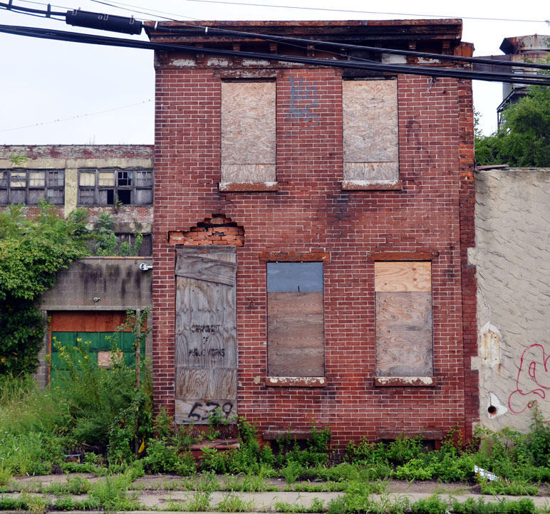 543 Jackson Street, photographed August 26, 2011