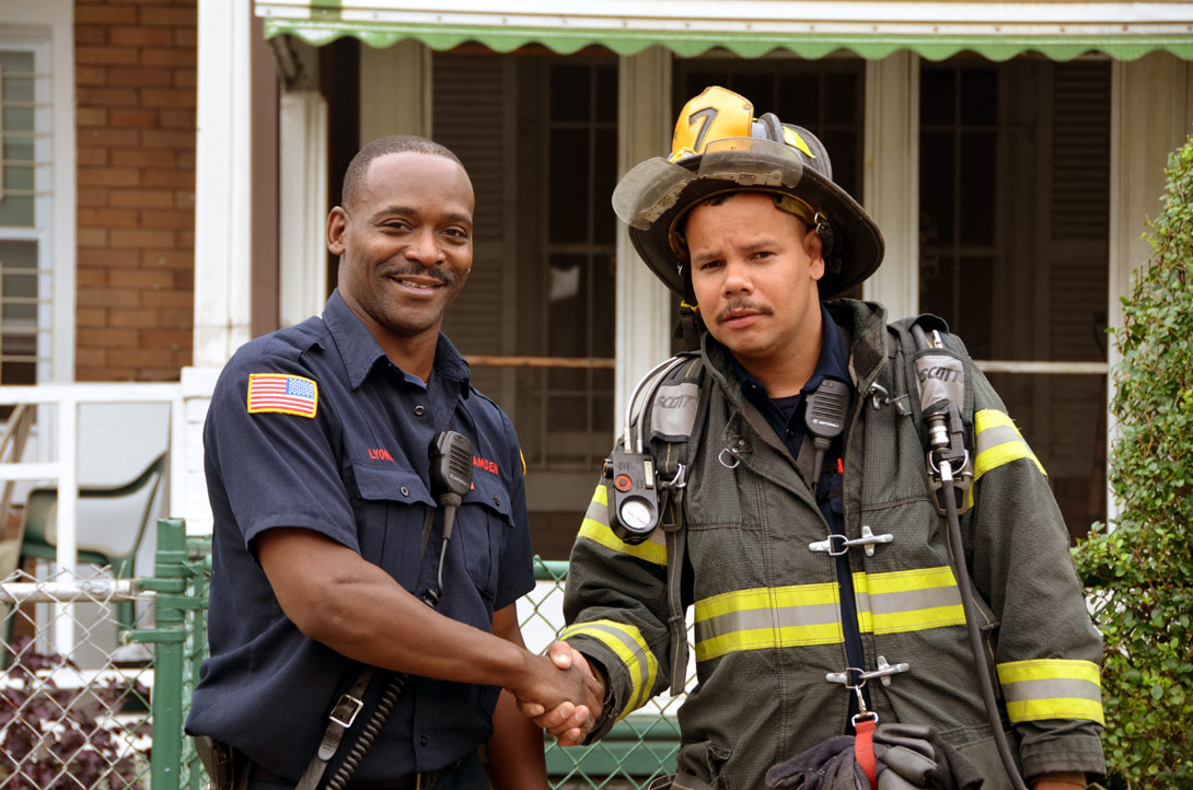 Gary Lyons, Miguel Ramos