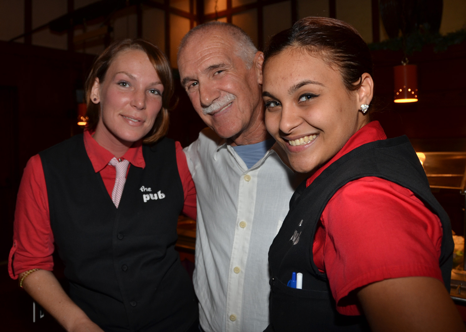 Ron Angemi with TWO Pub honeys! photo by Dave Hernandez
