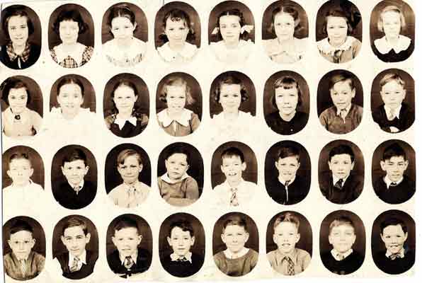 Haddonfield grammar school class photograph, 1930s