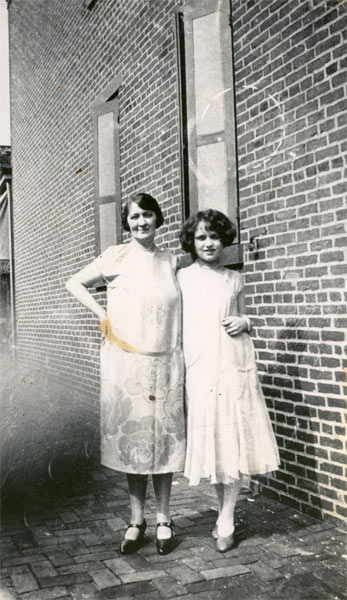 Women, early 1930s