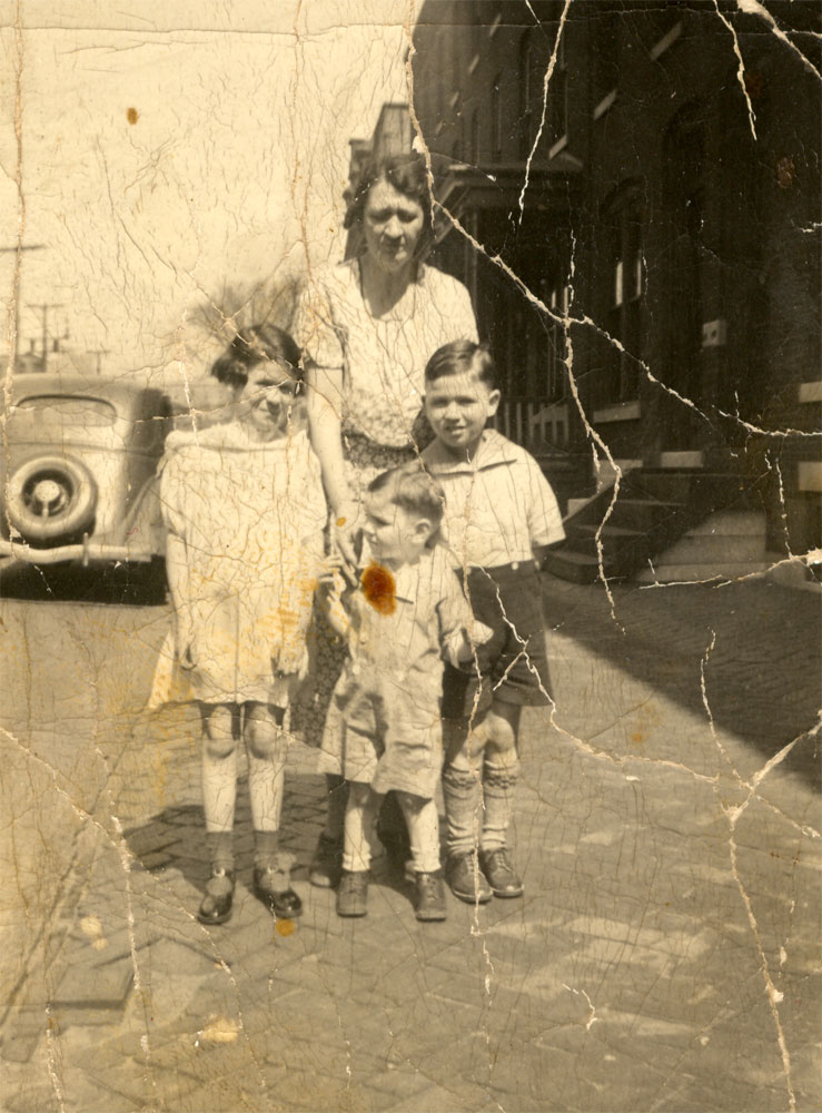 Anna Mary Patterson with her children Margaret, David, and Edward, mid-1930s