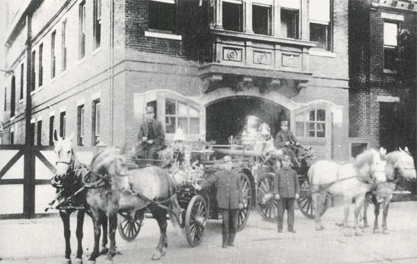 Engine Company 7, 1911 — George C. Boone driver, William Buzine engineer, Edward Simpson atop steamer, James Navin stoker