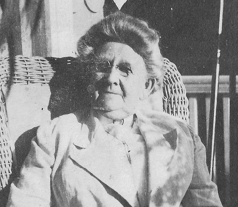 Elizabeth Dermitt Turner, 1930s portrait photograph