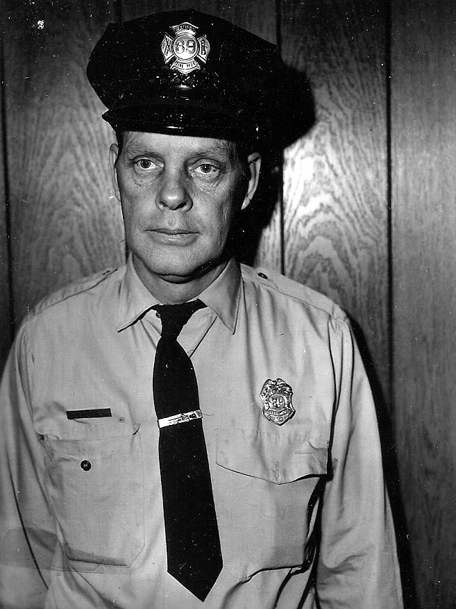 Official Camden Fire Department portrait of Jerise Garten Sr.