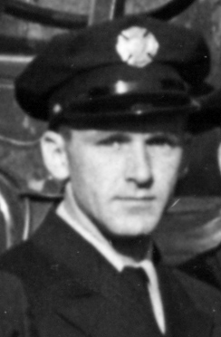 Robert E. Dukes in uniform