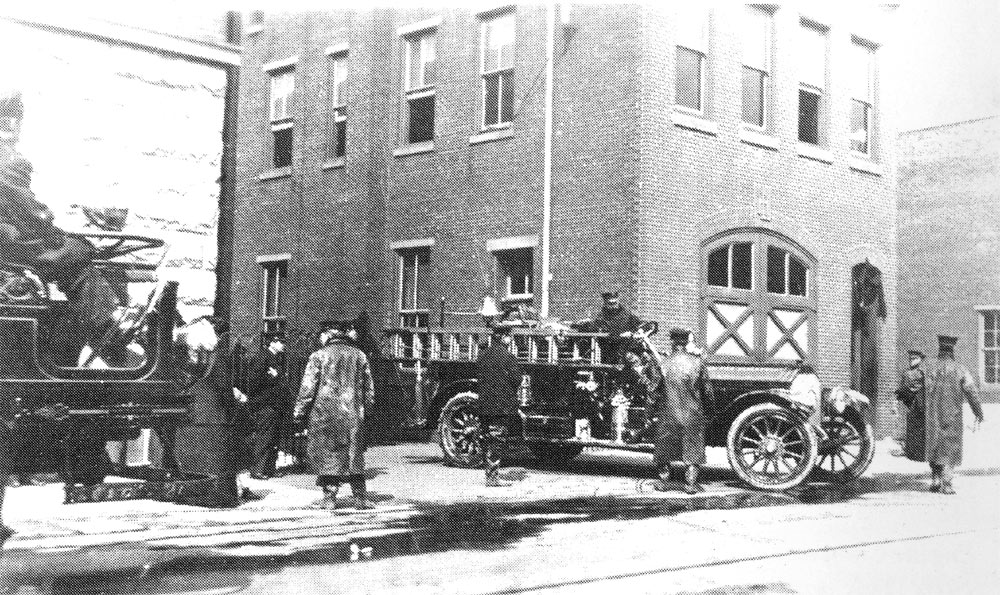 Newton Ash and the 1914 American LaFrance at Engine Company 2