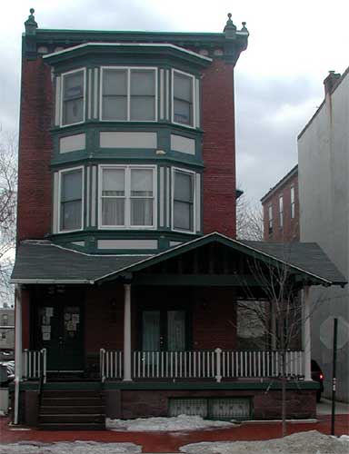 210 Cooper Street, February 2004