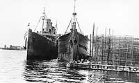 Prinz Eitel Friedrich and Kronprinz Wilhelm interned at Philadelphia Navy Yard