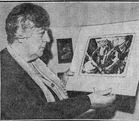 Mrs. Augusta K. Dole poses with an etching at the Walt Whitman house on Mickle Street during the 114th birthday anniversary celebration, June 1933