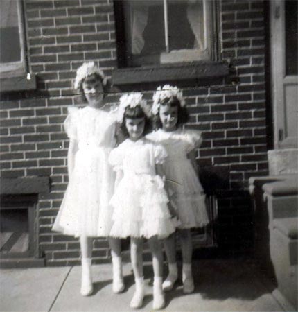 Point Street Girls: Trudy Rittenhouse, Frances Rittenhouse, Carol Rowan