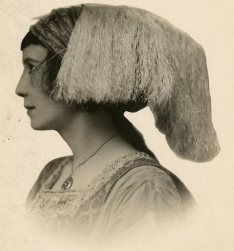 Lillian Steele portrait, 1911