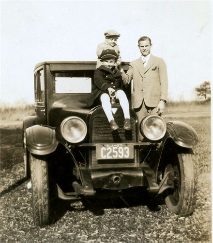 John Glazer, 1927
