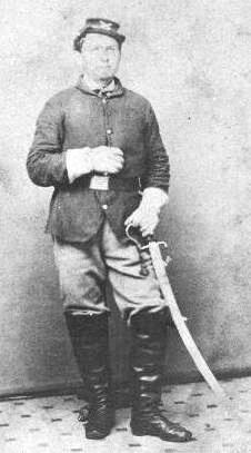 Possible photograph of Adam Kolb Jr. in artillery uniform