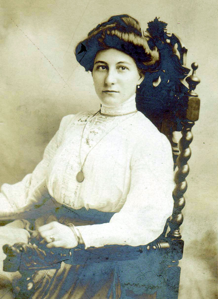 Portrait of an unidentified Lickfeld woman, possibly Agnes Lickfeld