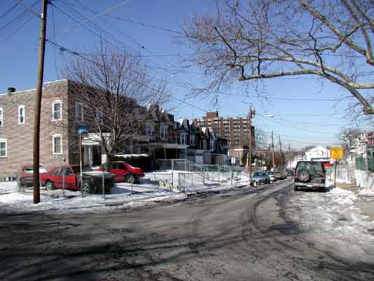 North 32nd Street from Rosedale Avenue, February 2004