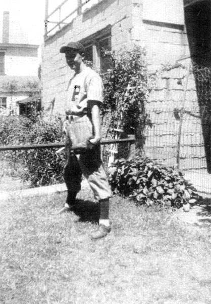 Rocco Nasuti in the yard at 25 North 25th Street