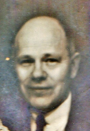 Portrait of Dr. Kirk Bentley Barb