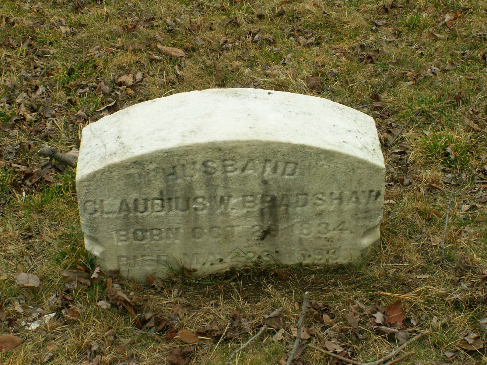 Grave of Claudius W. Bradshaw at Evergreen Cemetery