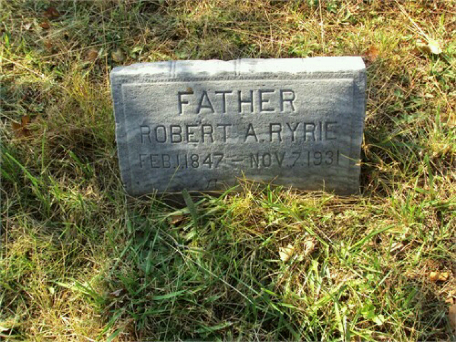 Grave of Robert Ryrie at Evergreen Cemetery, Camden