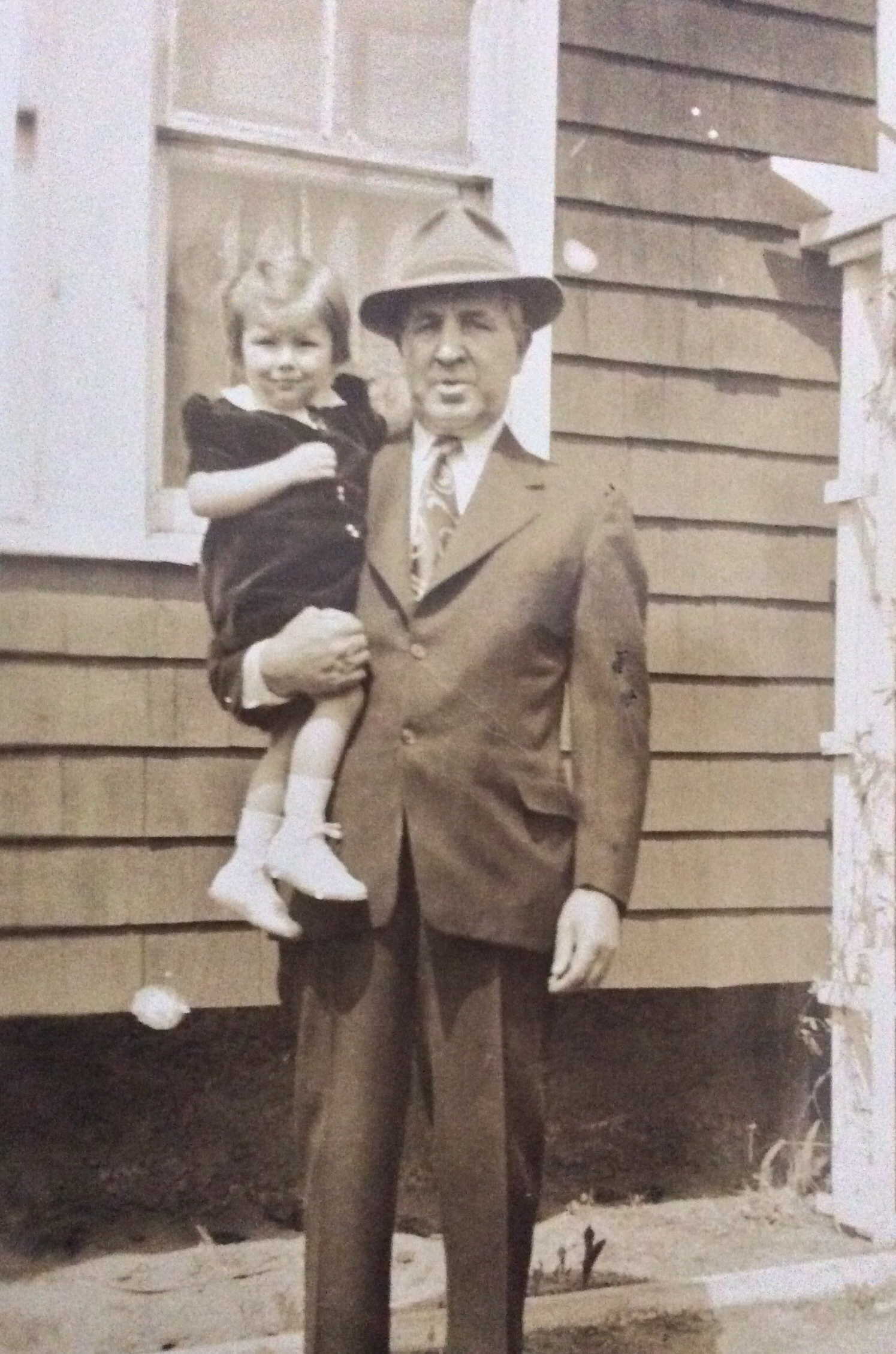 George Clayton with granddaughter Carol Clayton, 1940