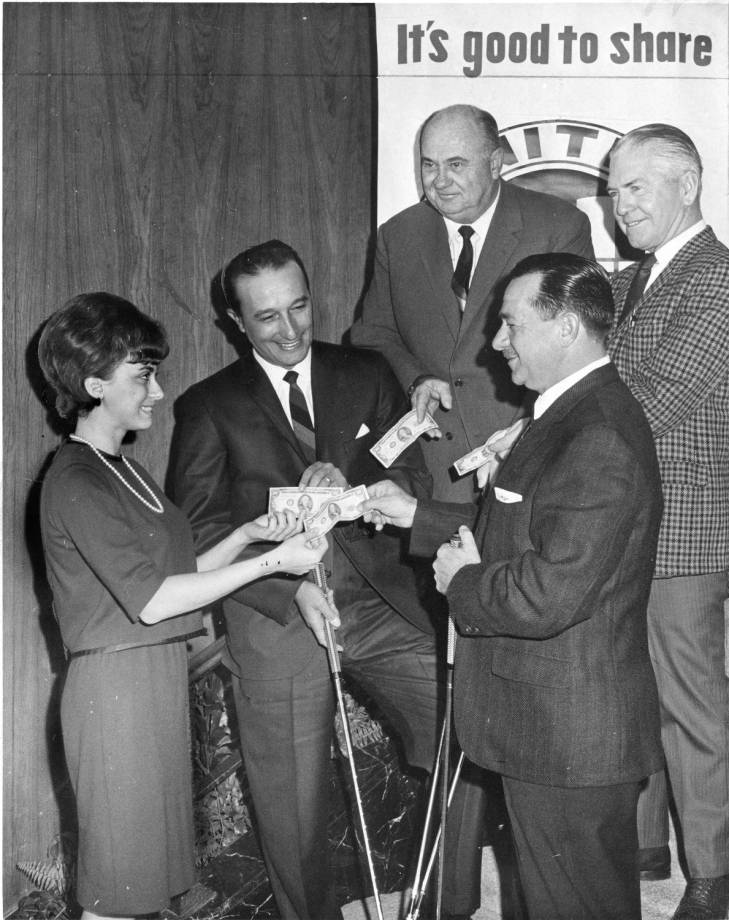 Chief Wilfred Dube and others contribute to United Fund golf tournament, 1965