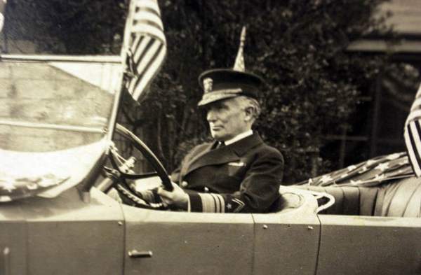 Admiral Henry B. Wilson in Camden, 1926