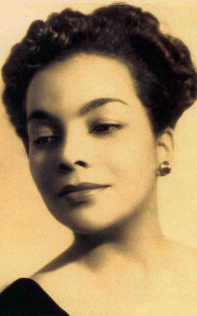 Portrait of Gretchen B. Waples