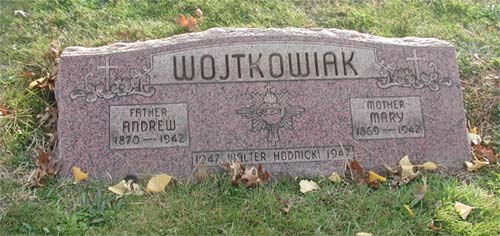 Andrew and Mary Wojtkowiak grave marker