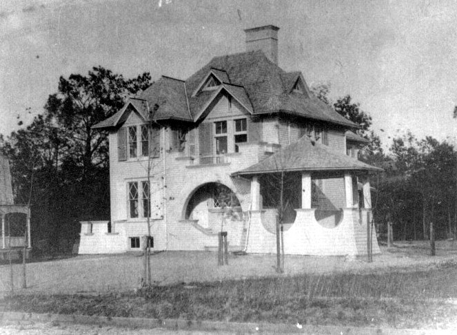 19 Springfield Avenue, Merchantville NJ — home designed by Arthur Truscott